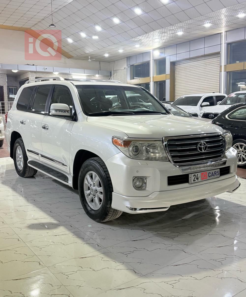 تويوتا لاندكروزر